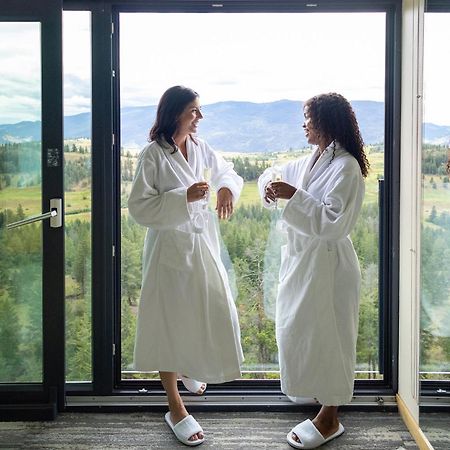 Sparkling Hill Resort And Spa - Adults-Only Resort Vernon Zewnętrze zdjęcie