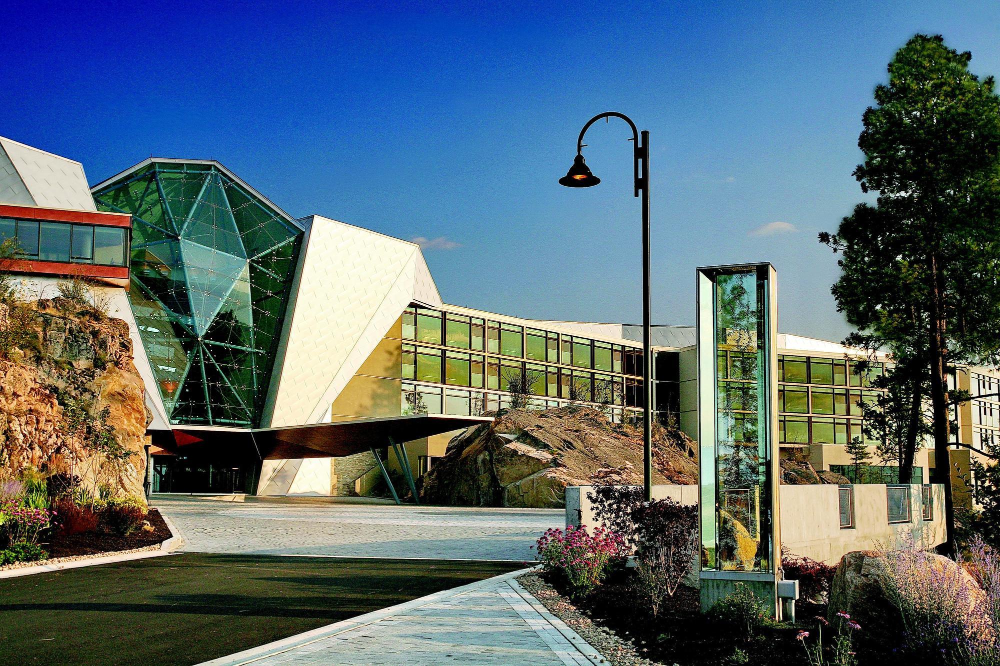 Sparkling Hill Resort And Spa - Adults-Only Resort Vernon Zewnętrze zdjęcie